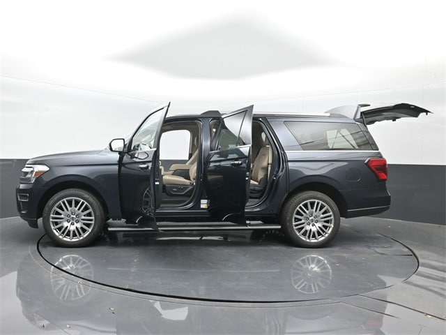 new 2024 Ford Expedition car, priced at $64,895