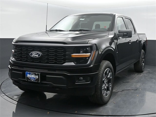 new 2025 Ford F-150 car, priced at $52,130