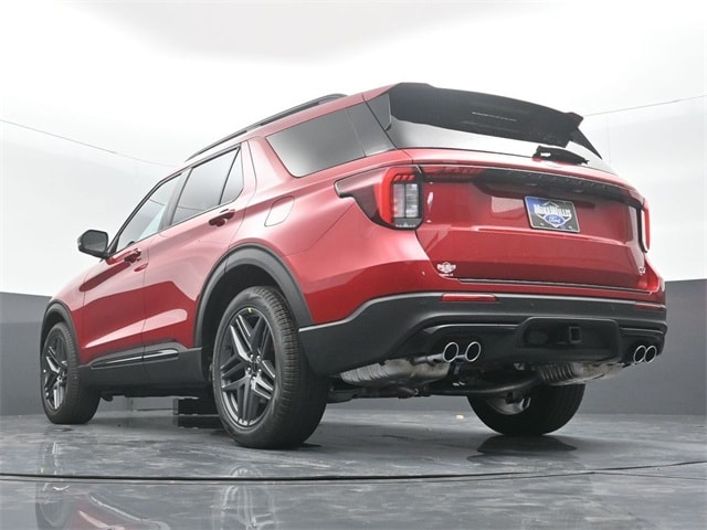 new 2025 Ford Explorer car, priced at $54,850