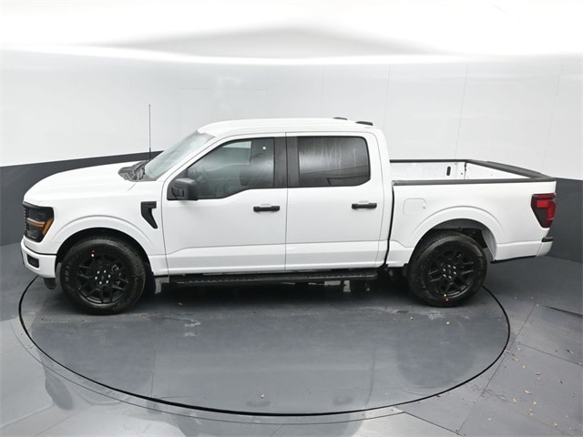 new 2025 Ford F-150 car, priced at $49,365