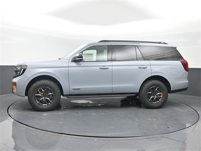 new 2025 Ford Expedition car, priced at $84,540