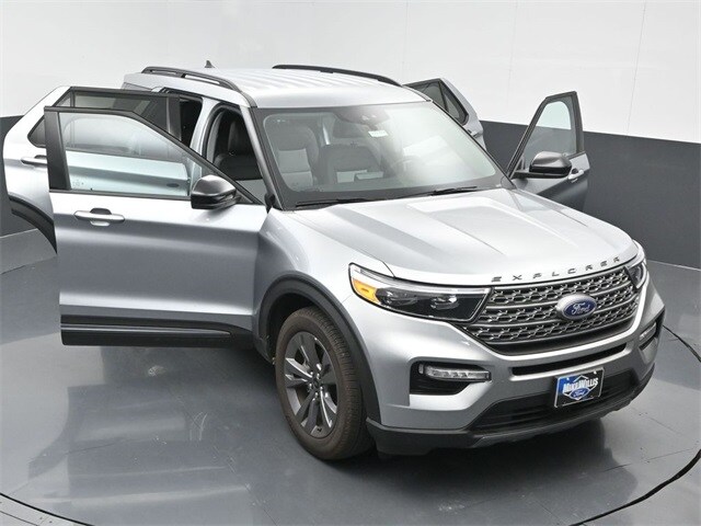 new 2024 Ford Explorer car, priced at $41,775