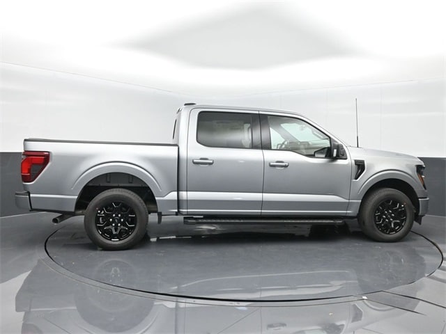 new 2024 Ford F-150 car, priced at $52,595