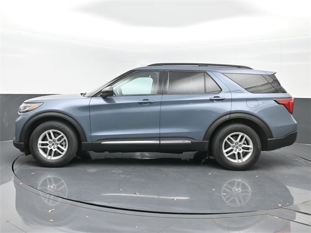 new 2025 Ford Explorer car, priced at $44,205