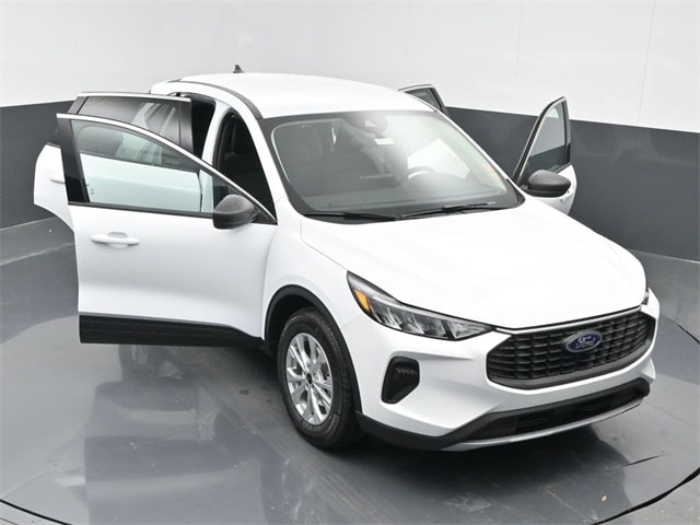 new 2024 Ford Escape car, priced at $25,740