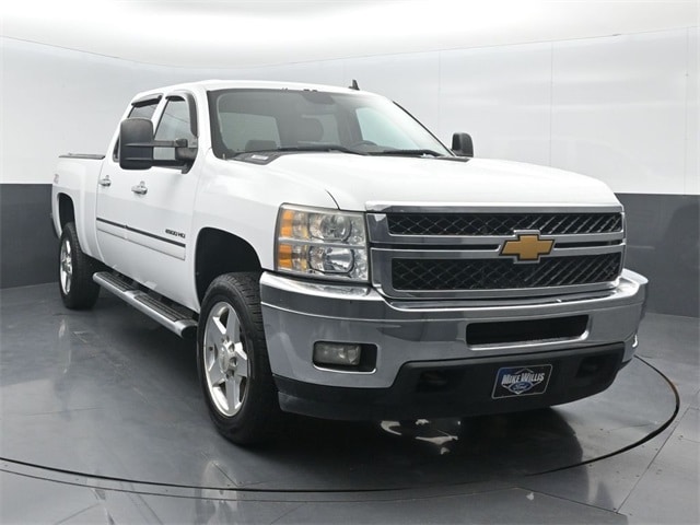 used 2014 Chevrolet Silverado 2500HD car, priced at $22,298