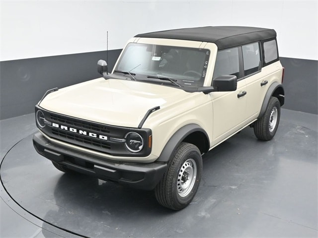 new 2025 Ford Bronco car, priced at $41,280