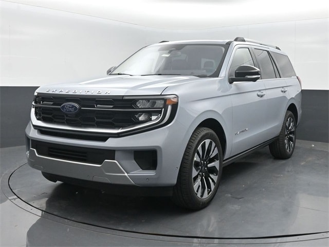 new 2025 Ford Expedition car, priced at $80,430