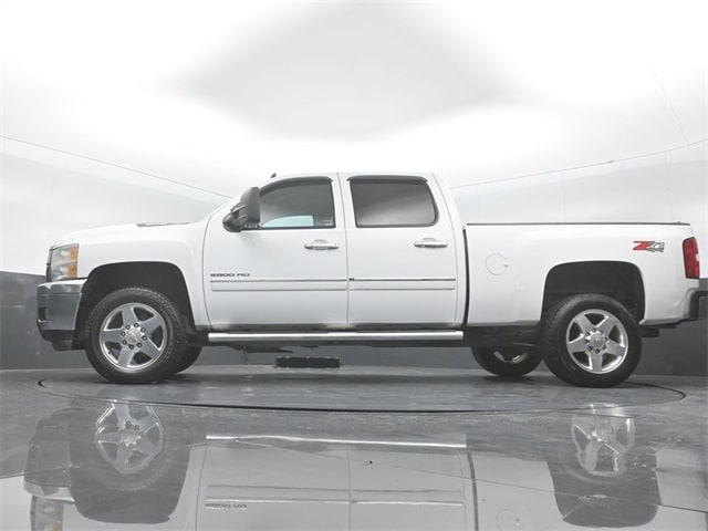 used 2014 Chevrolet Silverado 2500HD car, priced at $22,298