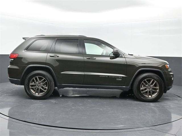 used 2016 Jeep Grand Cherokee car, priced at $14,626