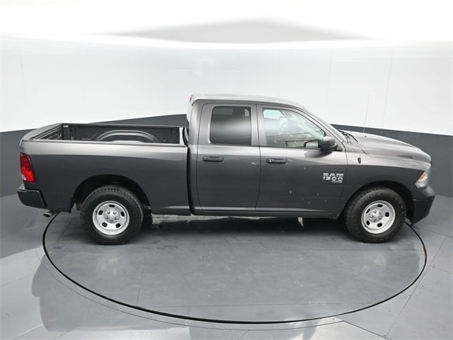 used 2019 Ram 1500 Classic car, priced at $18,554