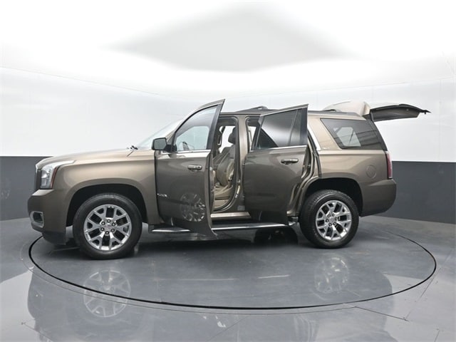 used 2016 GMC Yukon car, priced at $21,942