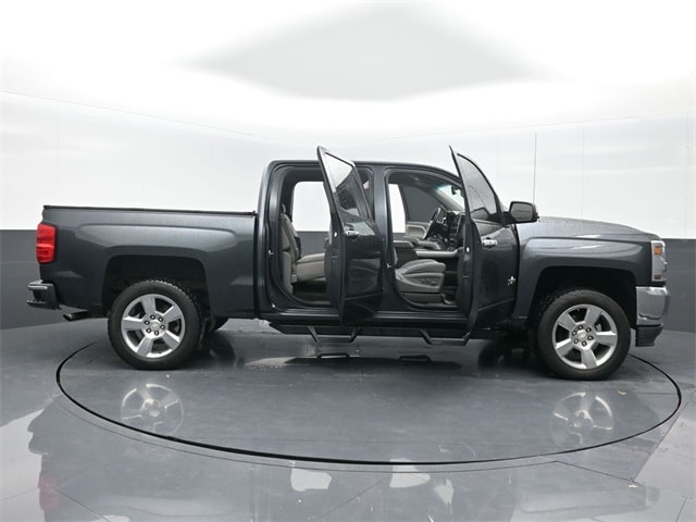 used 2018 Chevrolet Silverado 1500 car, priced at $19,995