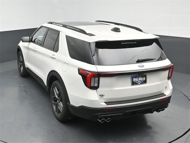 new 2025 Ford Explorer car, priced at $58,155