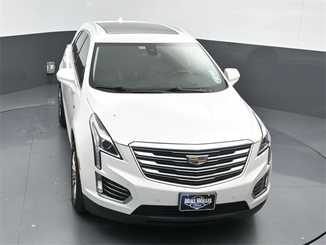 used 2019 Cadillac XT5 car, priced at $15,227