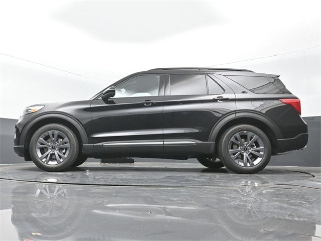 new 2024 Ford Explorer car, priced at $40,780