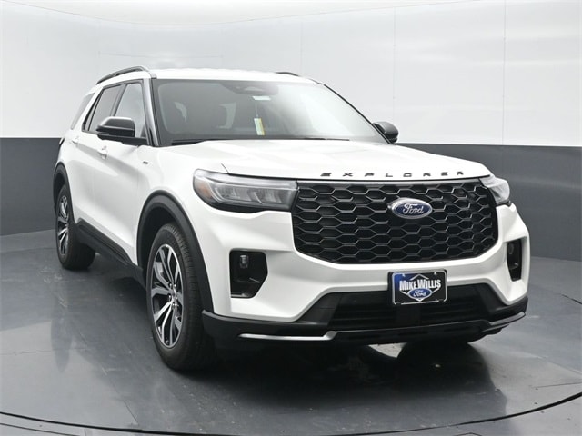 new 2025 Ford Explorer car, priced at $42,885