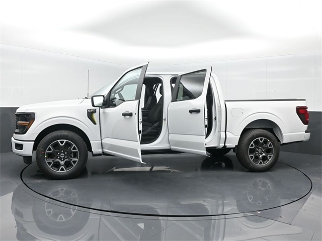 new 2024 Ford F-150 car, priced at $44,897