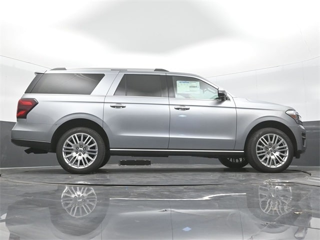 new 2024 Ford Expedition car, priced at $64,400