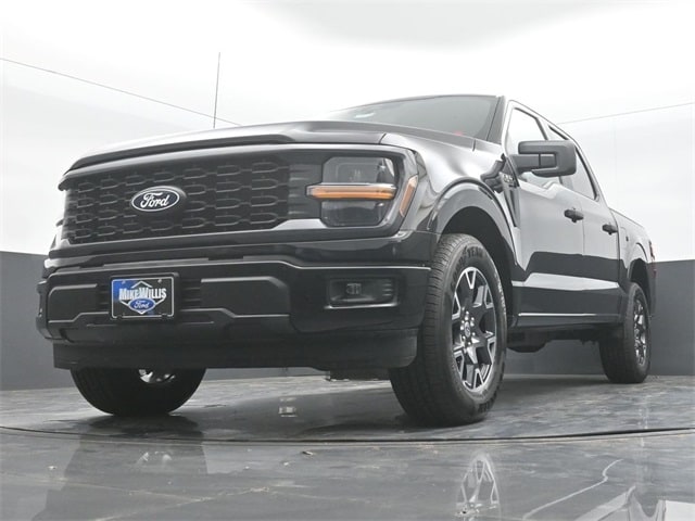 new 2025 Ford F-150 car, priced at $46,640