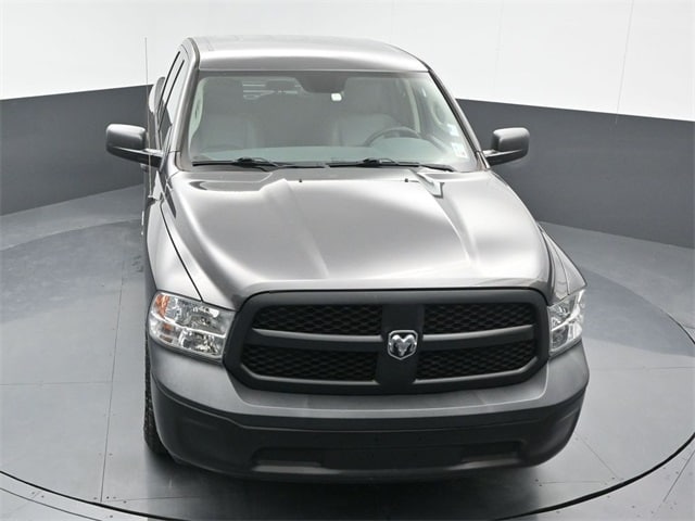 used 2019 Ram 1500 Classic car, priced at $18,554