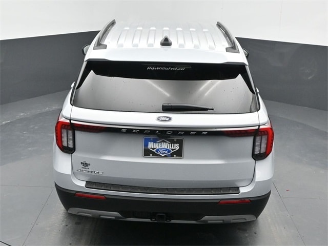 new 2025 Ford Explorer car, priced at $41,620