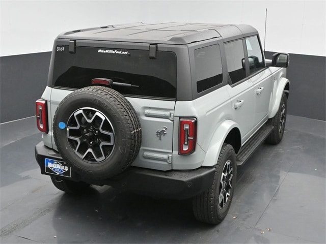 new 2024 Ford Bronco car, priced at $51,755