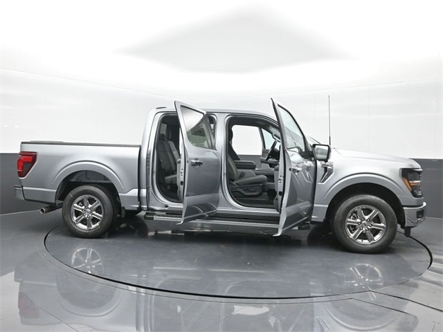 new 2024 Ford F-150 car, priced at $51,205