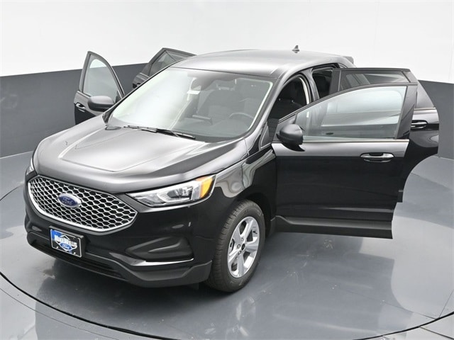 new 2024 Ford Edge car, priced at $33,060