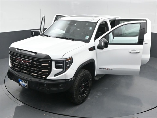 used 2023 GMC Sierra 1500 car, priced at $59,567