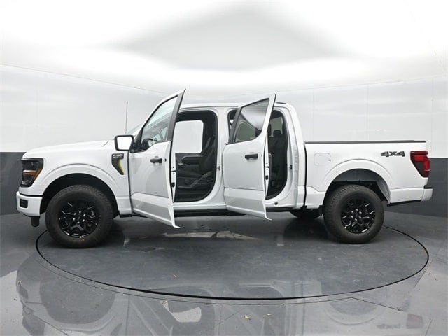 new 2025 Ford F-150 car, priced at $45,694