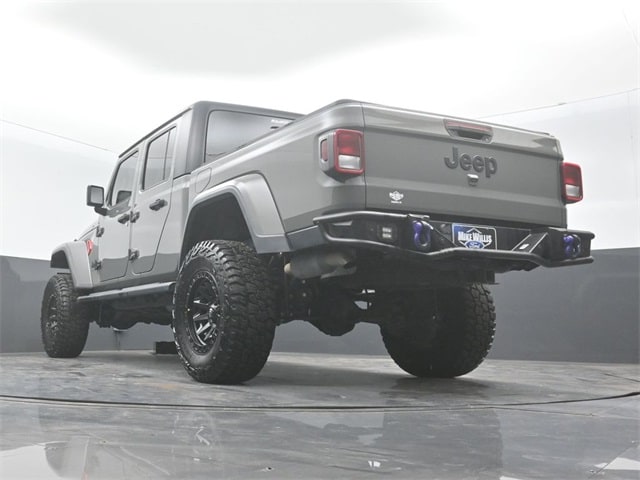 used 2020 Jeep Gladiator car, priced at $33,983