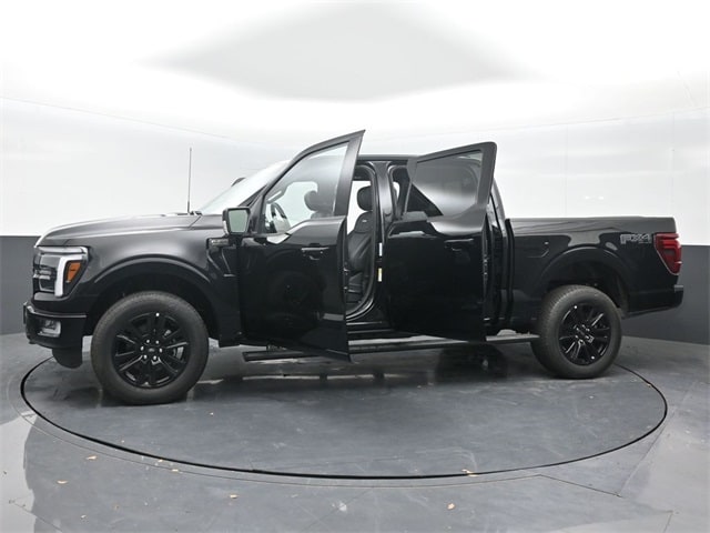 new 2025 Ford F-150 car, priced at $76,736