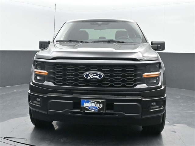 new 2024 Ford F-150 car, priced at $43,026