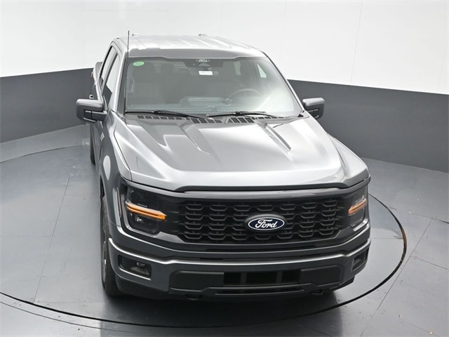 new 2025 Ford F-150 car, priced at $46,722
