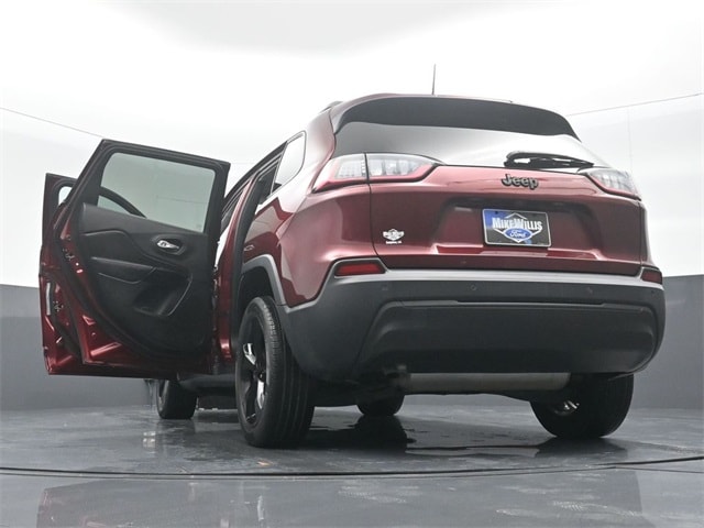 used 2021 Jeep Cherokee car, priced at $19,859