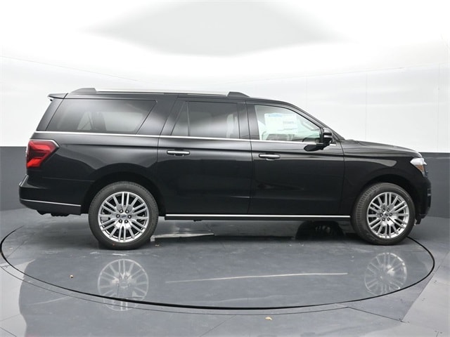 new 2024 Ford Expedition car, priced at $72,900