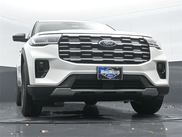 new 2025 Ford Explorer car, priced at $42,105