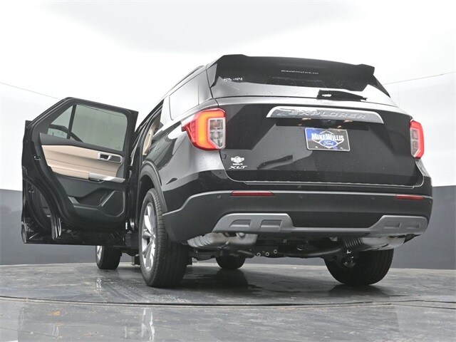 new 2024 Ford Explorer car, priced at $41,075