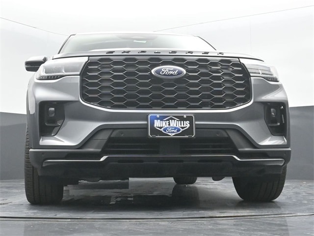 new 2025 Ford Explorer car, priced at $46,445