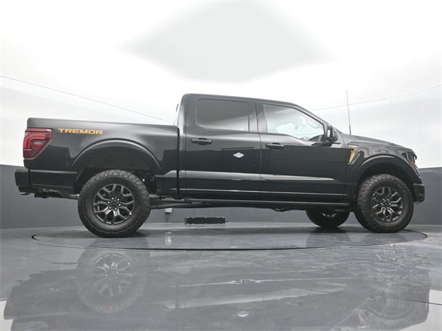 new 2025 Ford F-150 car, priced at $72,308