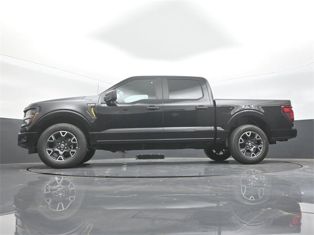 new 2025 Ford F-150 car, priced at $43,169