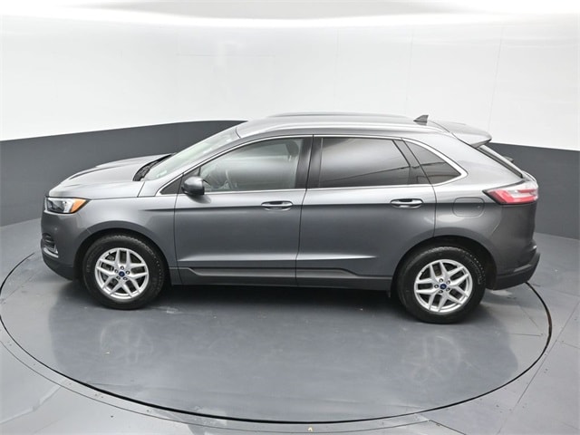 used 2022 Ford Edge car