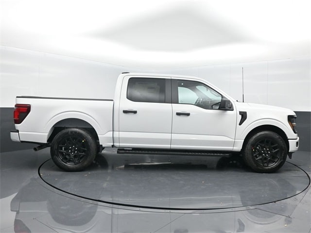 new 2025 Ford F-150 car, priced at $49,365