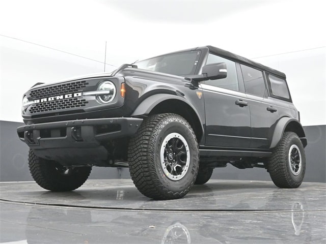 new 2024 Ford Bronco car, priced at $58,740