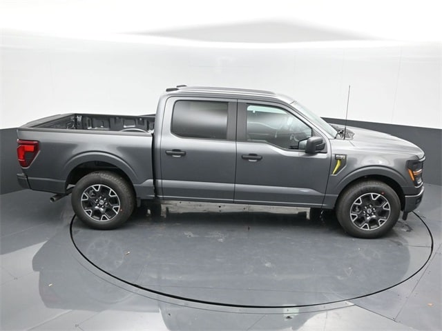 new 2024 Ford F-150 car, priced at $44,528