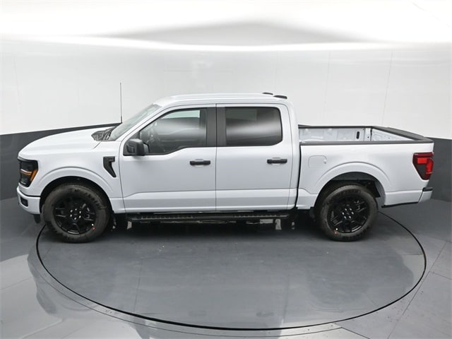 new 2025 Ford F-150 car, priced at $49,365