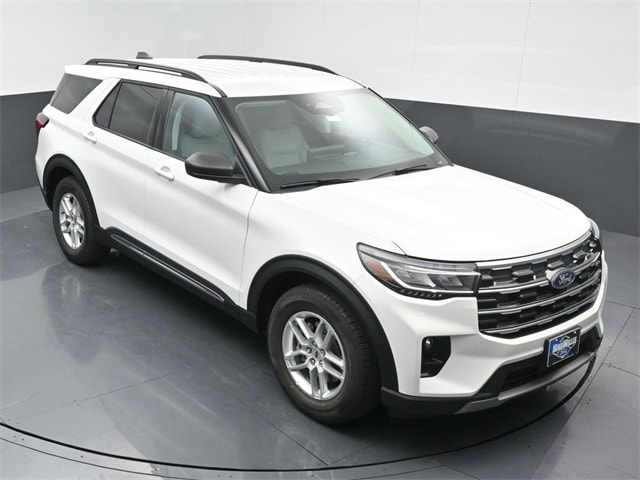 new 2025 Ford Explorer car, priced at $42,605