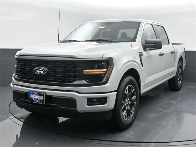 new 2024 Ford F-150 car, priced at $43,395