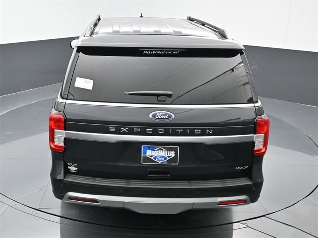 new 2024 Ford Expedition car, priced at $62,000